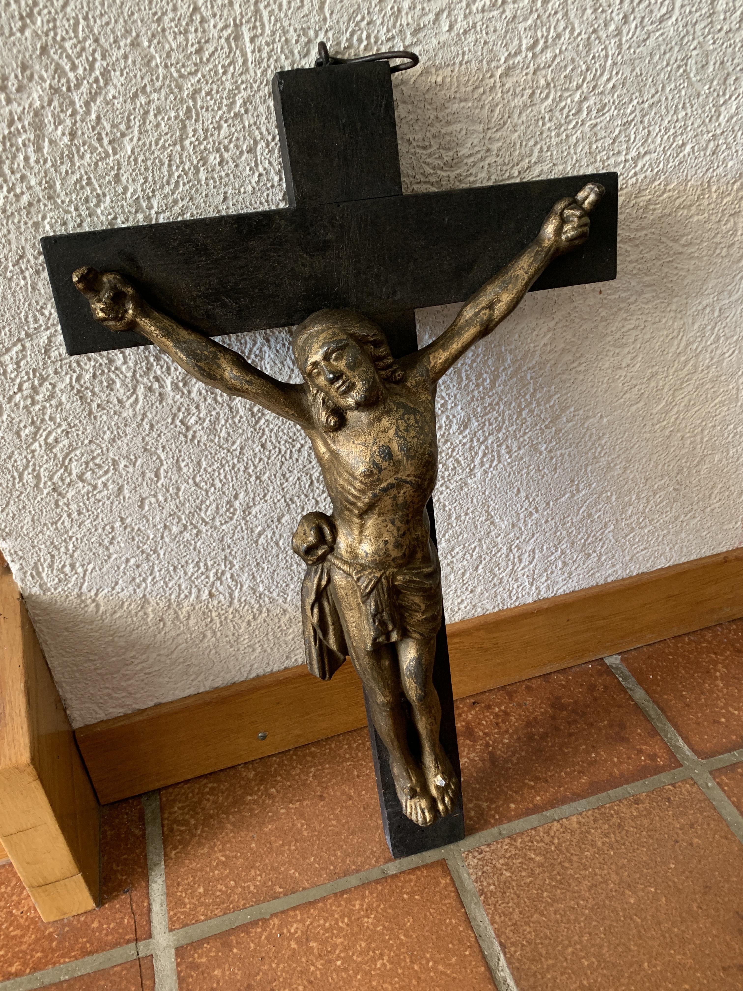 Crucifix Ancien (Bois & Métal)